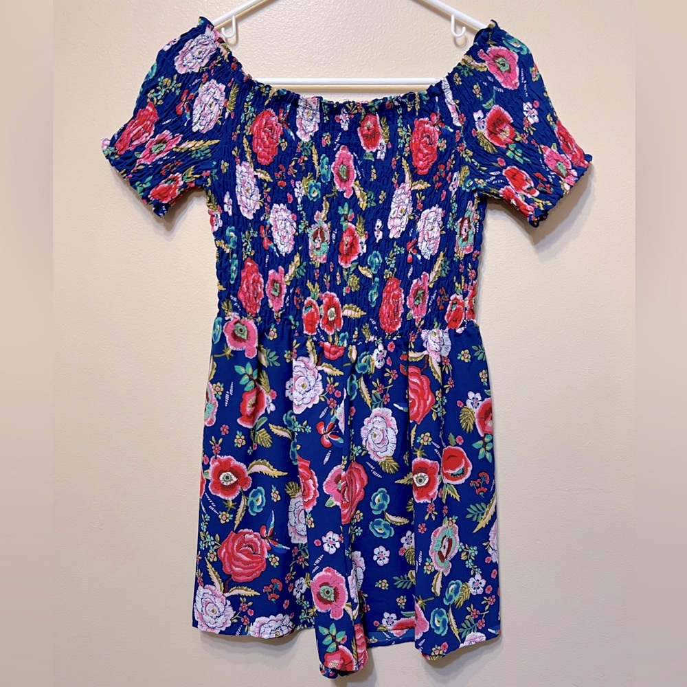 Monteau Smocked Too Floral Romper Women’s Size M